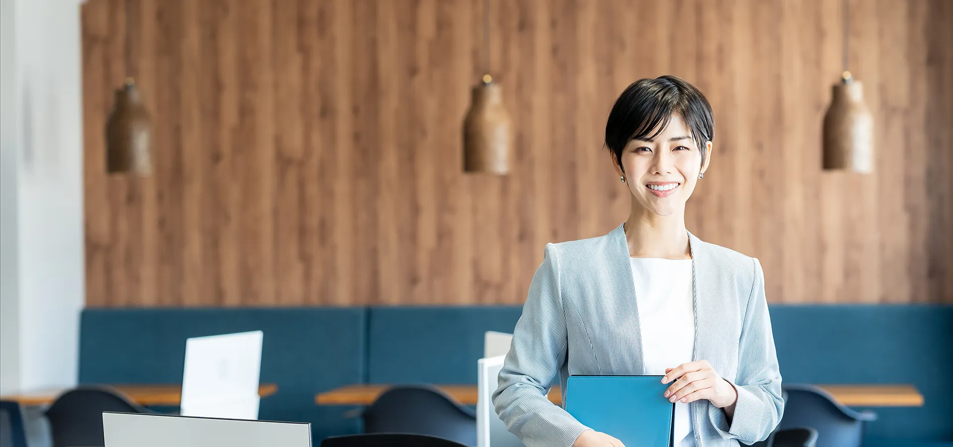 秘書として学び、つながり、可能性を広げる